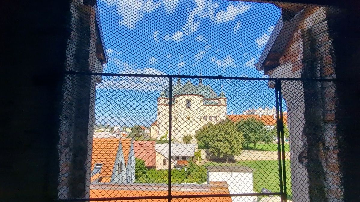 Dům, kde vznikl druhý výtisk Babičky, vstává z popela